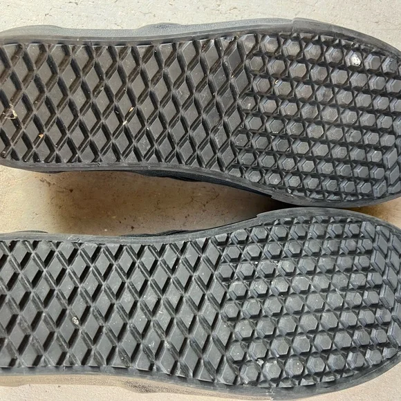 Vans Classic Black Slip-Ons Men's - Picture 3 of 3